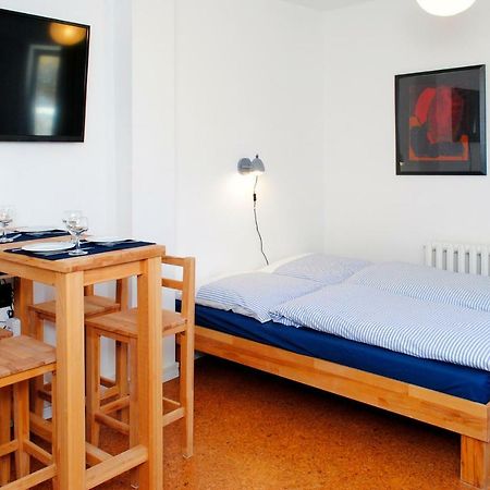 Appartement Ueber Dem Kino Toni Berlin Eksteriør billede